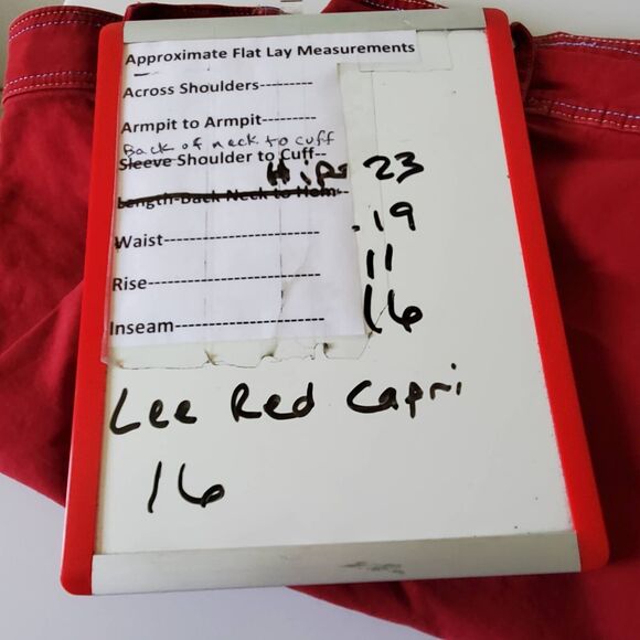 Lee Womens 16 Capri Jeans Red Stretch Button Hem High Rise Zipper 5-Pocket - Picture 15 of 15